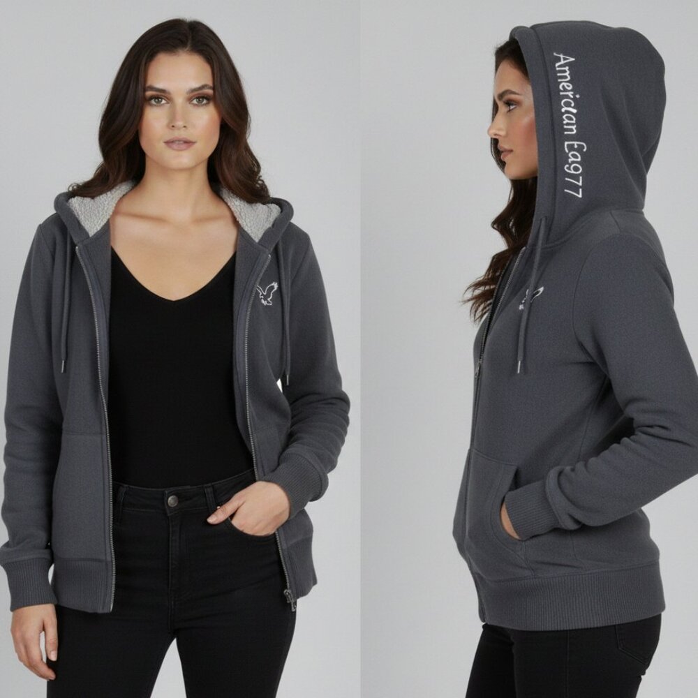 American Eagle Outfitters Full Zip Sweater – Cozy Casual Essential Size Medium